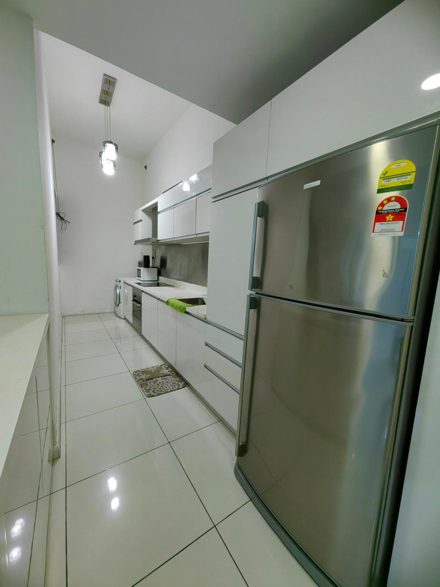M 2 Bedroom By D 3*